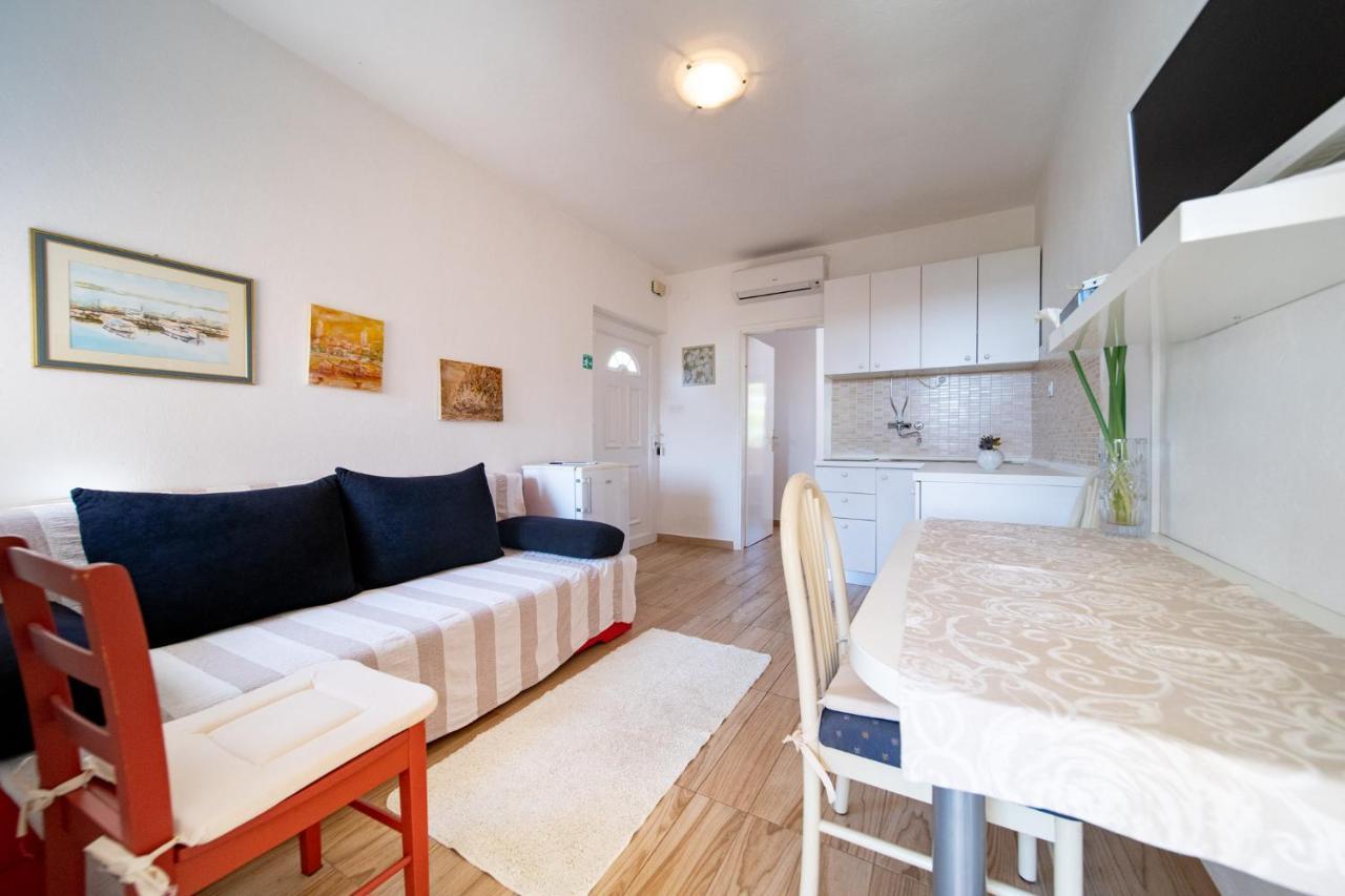 Apartmani Milena Barbat na Rabu المظهر الخارجي الصورة